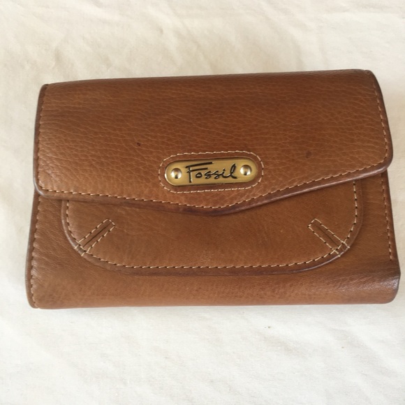 Fossil Accessories - Fossil wallet brown leather fabric lined